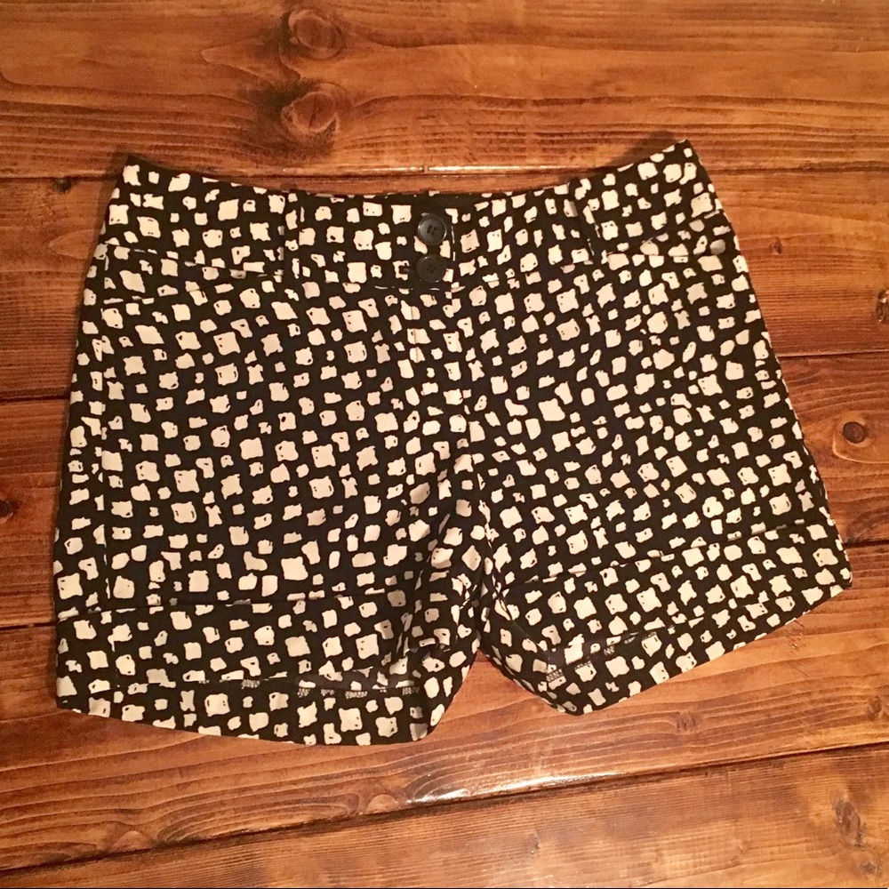 The Limited Drew Fit Dress Shorts sz 6